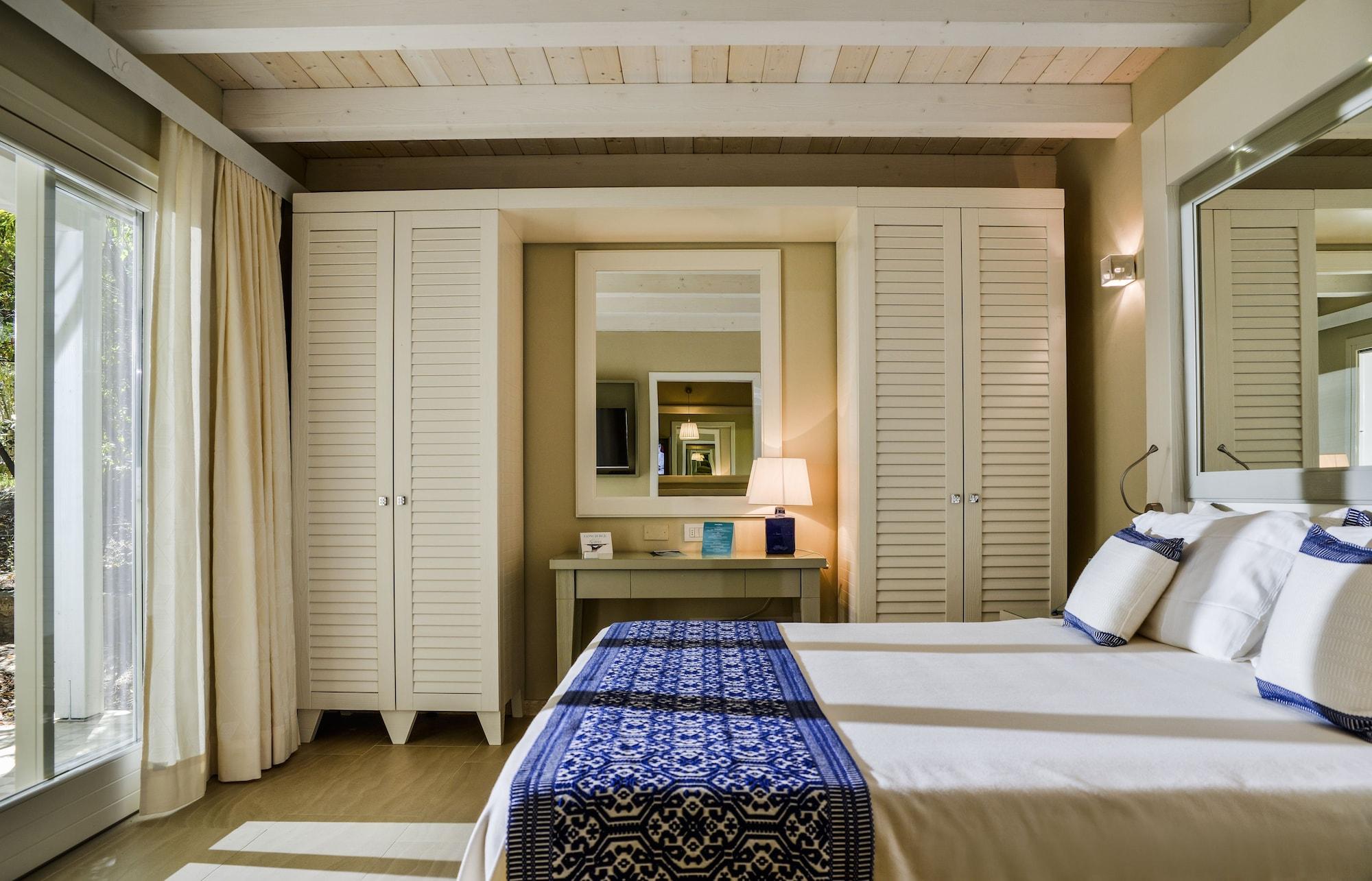 Forte Village Resort - Bouganville Санта-Маргерита-ді-Пула Екстер'єр фото