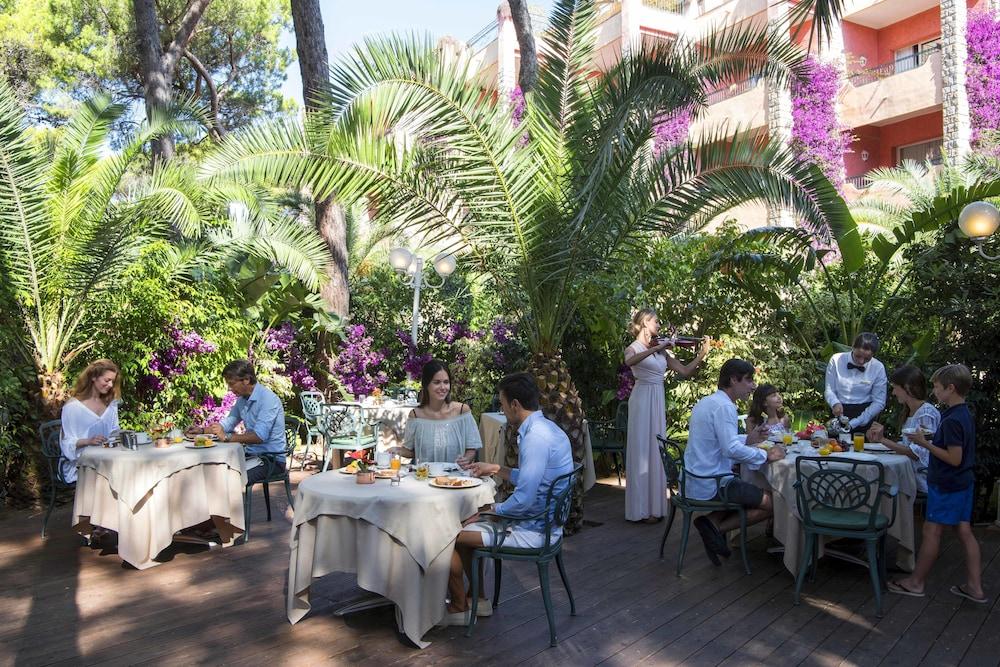 Forte Village Resort - Bouganville Санта-Маргерита-ді-Пула Екстер'єр фото