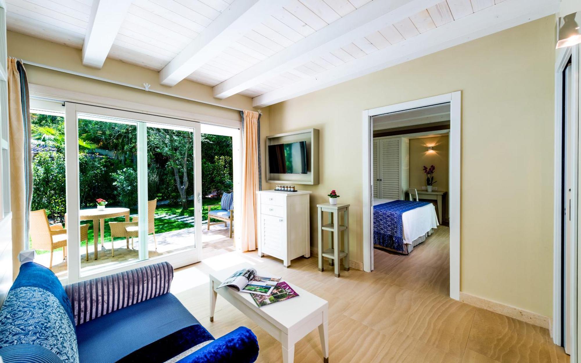 Forte Village Resort - Bouganville Санта-Маргерита-ді-Пула Екстер'єр фото